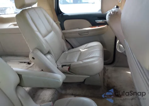 2008 Chevrolet Tahoe Ltz из США, поврежденный, VIN 1GNFC13028R150676